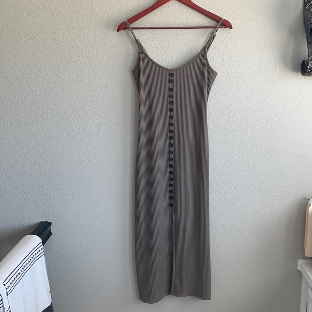 Midi dress size medium new with tags